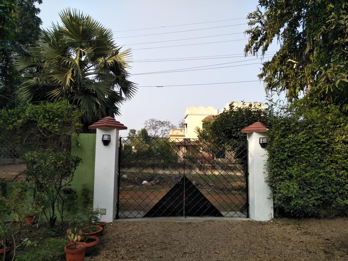 Aayesh Bed & Breakfast Shanti Niketan Luaran gambar
